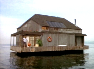 Illustration for article titled Holy Crap MacGyver's Floating House Is For Sale!